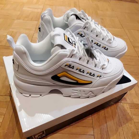 Fila sneakers and tshirt set - Picture 3 of 6